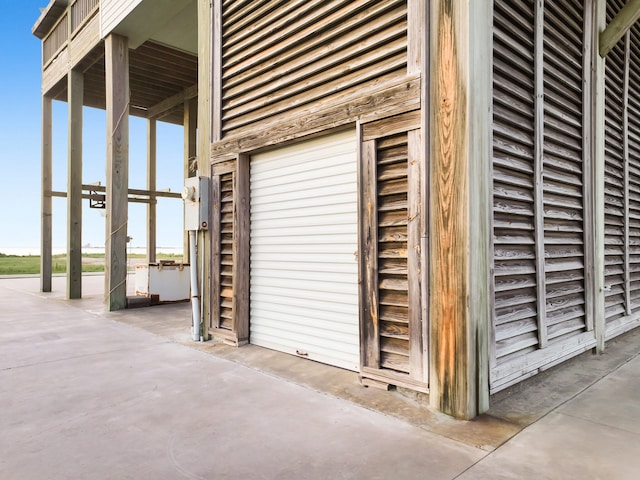 1031 Rollover 2, Gilchrist, TX 77617 - garage with a water view