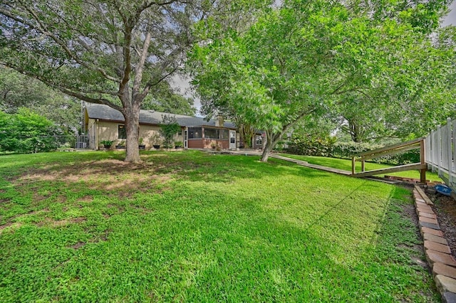 5425 Sandy Creek Ln, Brenham, TX 77833 - view of yard