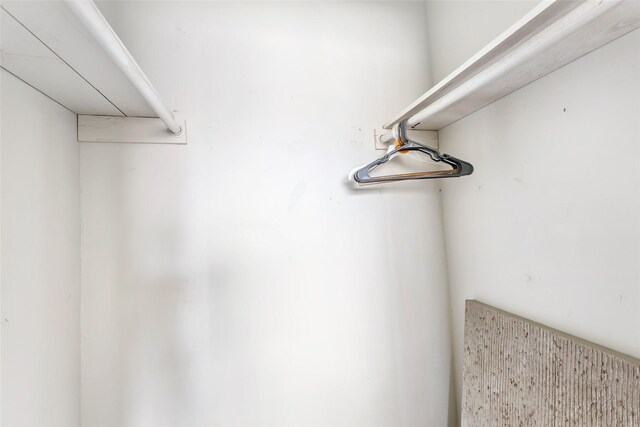 7730 Wickersham Pl, Beaumont, TX 77706 - view of walk in closet