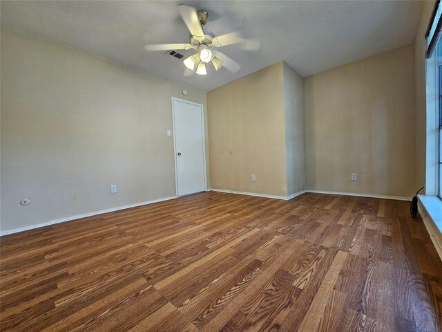 8622 Quail Burg Ln, Houston, TX 77489 - photo 37