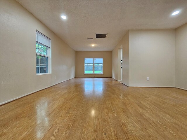 8622 Quail Burg Ln, Houston, TX 77489 - photo 16