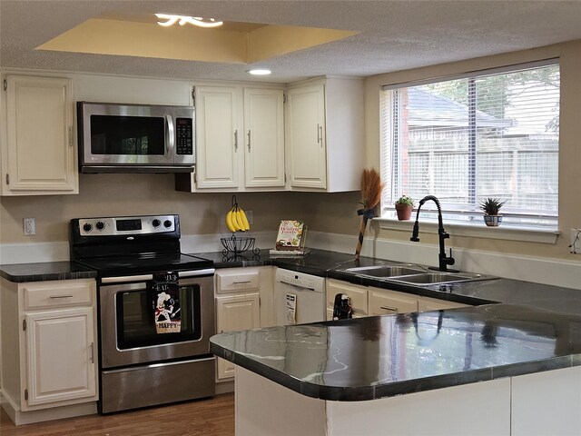 8622 Quail Burg Ln, Houston, TX 77489 - photo 10
