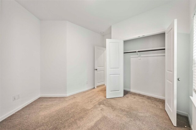 2539 Blazing Star Dr, Brookshire, TX 77423 - unfurnished bedroom with carpet flooring and a closet
