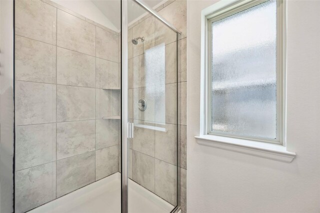 2539 Blazing Star Dr, Brookshire, TX 77423 - bathroom with tiled shower