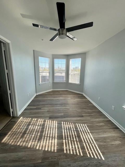 7575 Kirby Dr Unit 2314, Houston, TX 77030 - unfurnished bedroom with wood finished floors and a ceiling fan