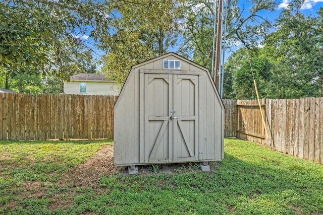 5532 N Buffalo Cir, Willis, TX 77378 - view of shed with a fenced backyard