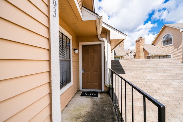 2300 Old Spanish Trl Unit 2063, Houston, TX 77054 - property entrance featuring a balcony