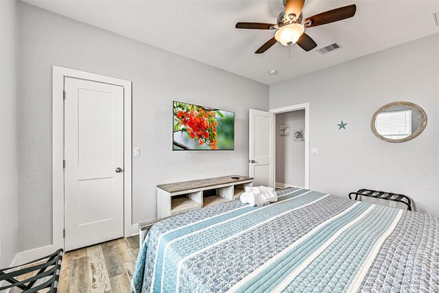 4207 Navarro Dr, Galveston, TX 77554 - photo 15