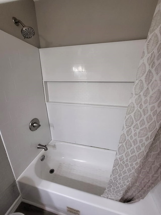 211 Peach St, Sweeny, TX 77480 - bathroom with shower / tub combo