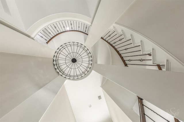 27706 Lakeway Trail Ln, Fulshear, TX 77441 - view of staircase