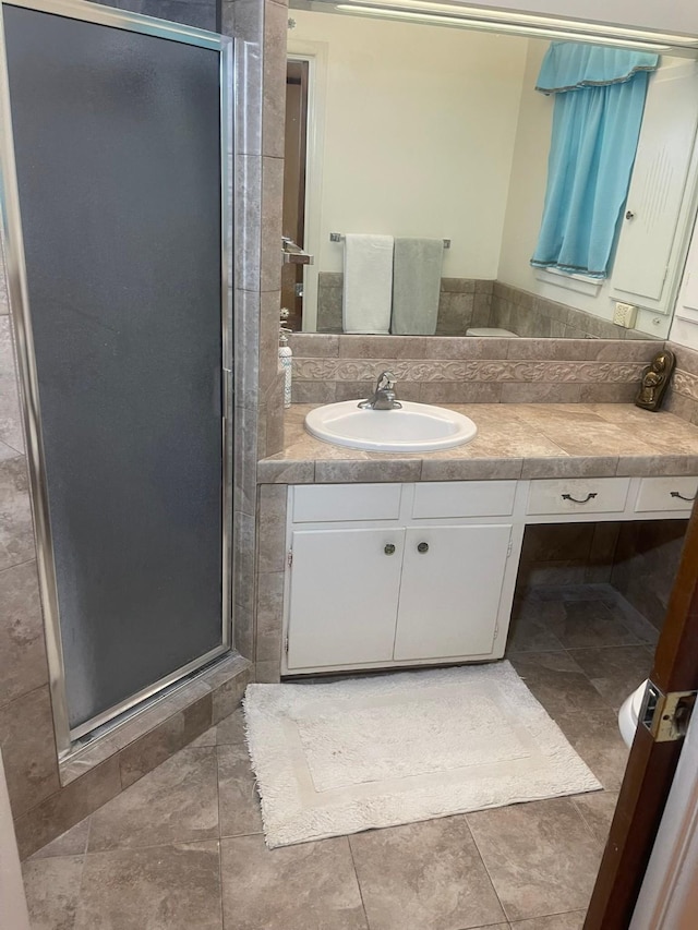 3102 Satellite Dr, San Antonio, TX 78217 - full bath featuring vanity and a shower stall