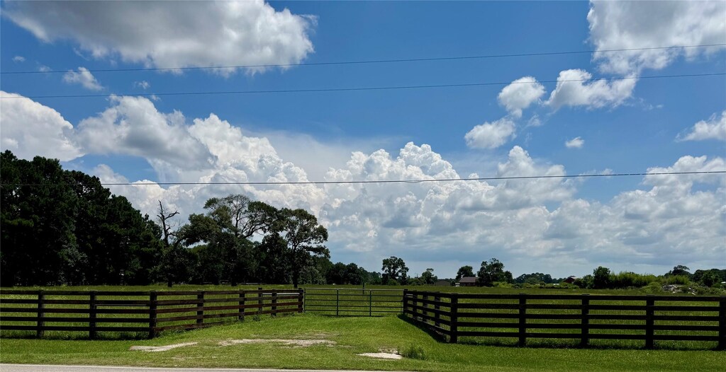27787 Riley Rd, Waller, TX 77484 - photo 1