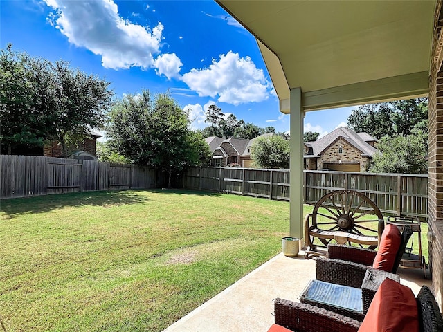 2 Ruchill Cir, Conroe, TX 77304 - fenced backyard featuring a patio