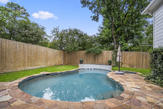 11 Twin Circle Dr, Houston, TX 77042 - view of pool featuring a fenced backyard and a patio
