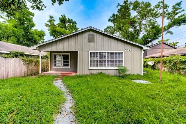 224 Maddox St, Clute, TX 77531 - view of front of property