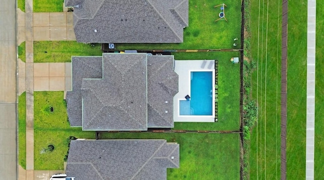 2218 Royal Ann Way, Tomball, TX 77375 - drone / aerial view of a pool area
