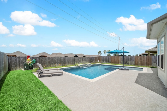 2218 Royal Ann Way, Tomball, TX 77375 - view of pool featuring a patio area and a fenced backyard