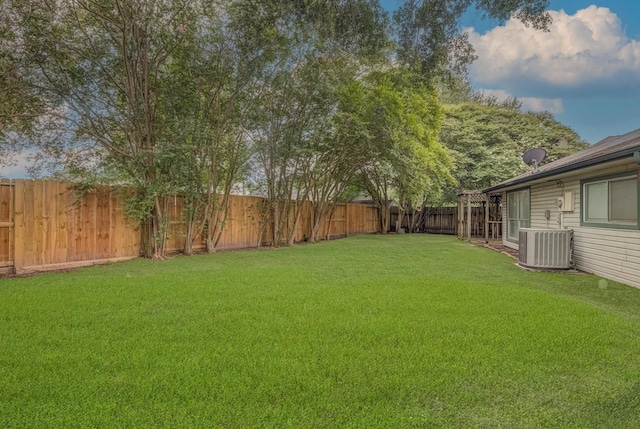 22307 Silver Morning Cir, Katy, TX 77450 - view of fenced backyard