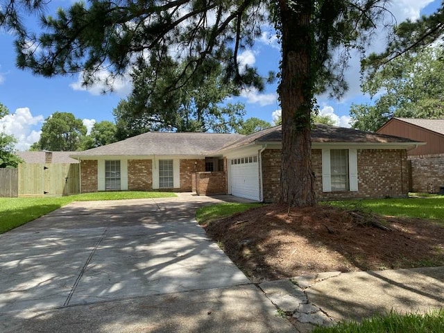 15803 Mill Point Dr, Houston, TX 77059 - photo 2