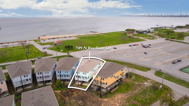 709 N Bayshore Dr, La Porte, TX 77571 - photo 2