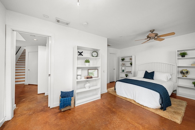 2712 La Branch St, Houston, TX 77004 - bedroom with concrete flooring and ceiling fan