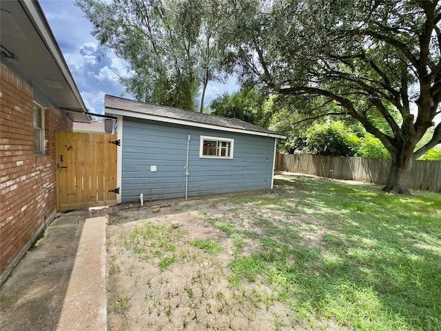 4310 Gallagher Dr, Houston, TX 77045 - view of outbuilding with a fenced backyard