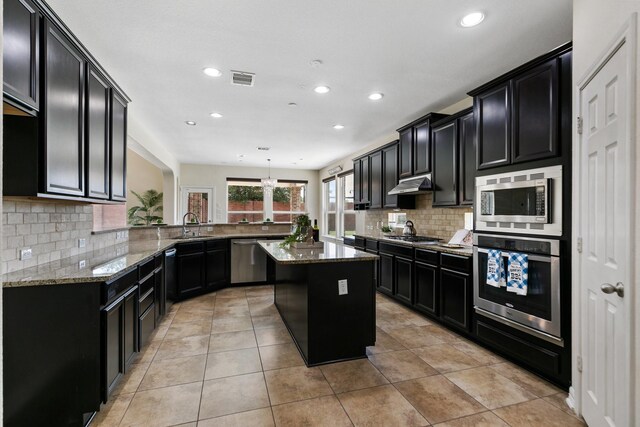 4403 Fawn Hill Ct, Sugar Land, TX 77479 - photo 17