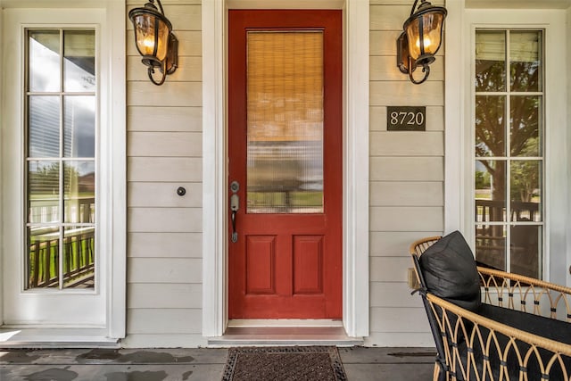 8720 Kempwood Dr, Houston, TX 77080 - entrance to property featuring a porch