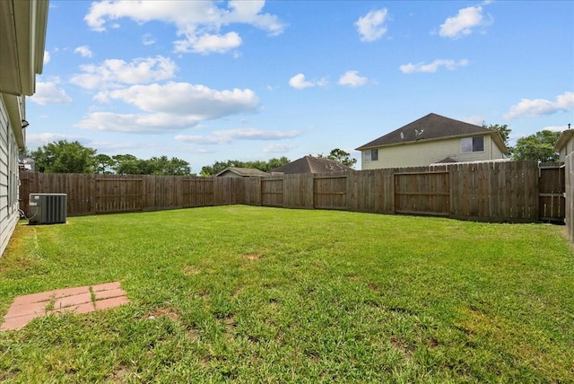 1054 Inverness Cv, Dickinson, TX 77539 - view of fenced backyard