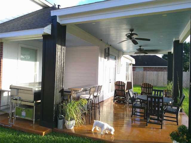 3307 Norma Ln, Pearland, TX 77584 - view of patio featuring a ceiling fan and outdoor dining area