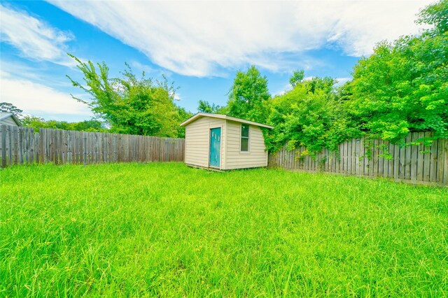 319 Dreamland Ave, Crosby, TX 77532 - photo 29