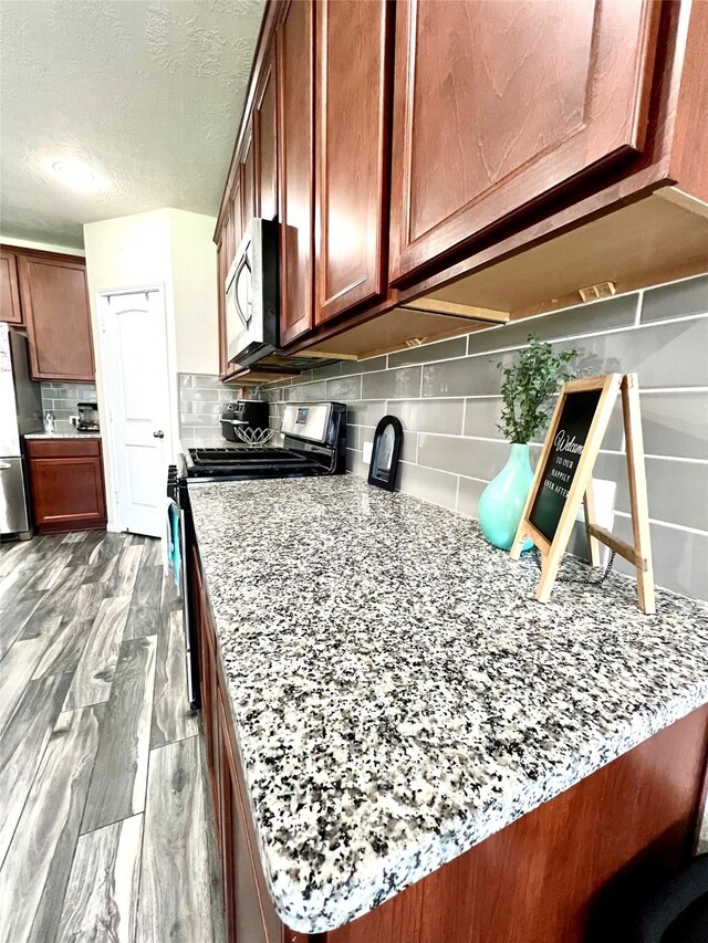 21203 Flowering Dogwood Cir, Porter, TX 77365 - photo 8