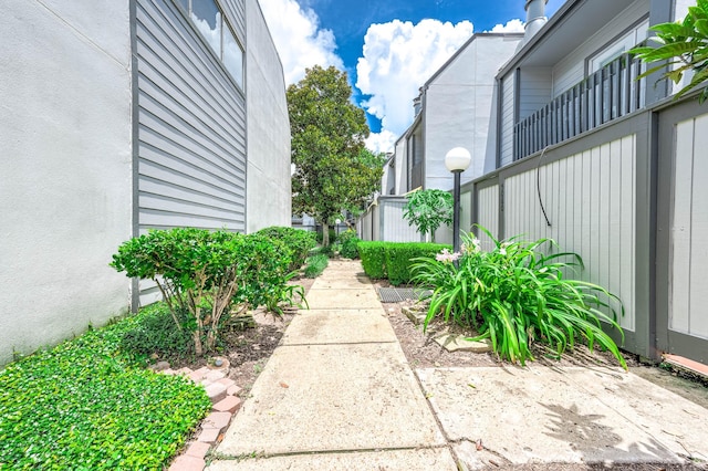 5052 Glenmont Dr Unit F6, Houston, TX 77081 - photo 23