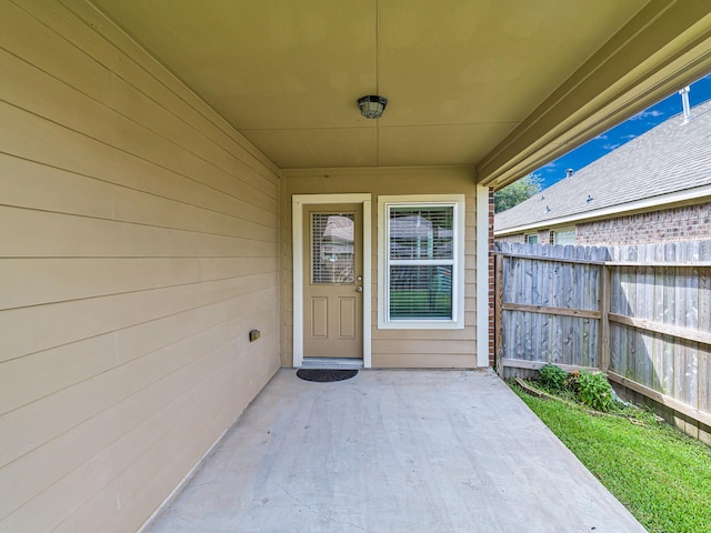 10163 Rose Willow Ln, Brookshire, TX 77423 - property entrance featuring a patio