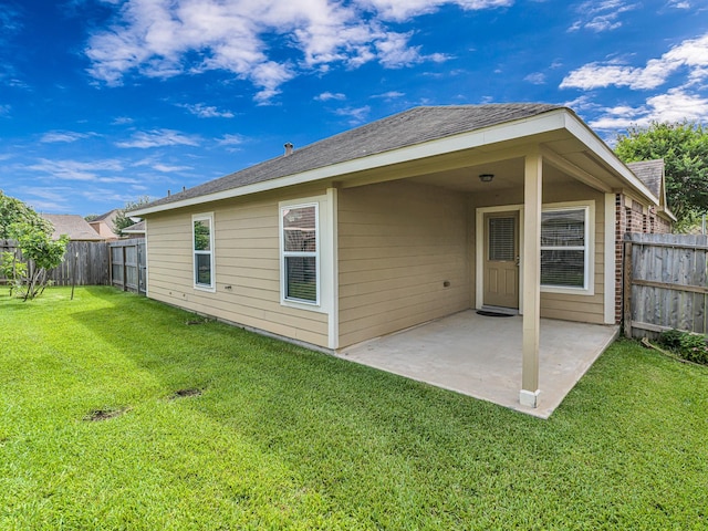 10163 Rose Willow Ln, Brookshire, TX 77423 - rear view of property featuring a patio area and a fenced backyard