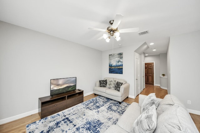 3718 Main Poplar Dr, Houston, TX 77025 - photo 9