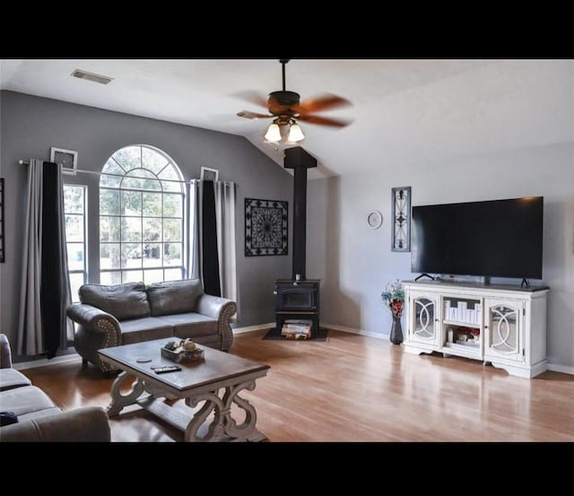 324 E Hunting Tower Run, Montgomery, TX 77316 - photo 2