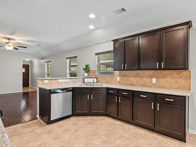 3053 Heather Grove Ln, Dickinson, TX 77539 - photo 12
