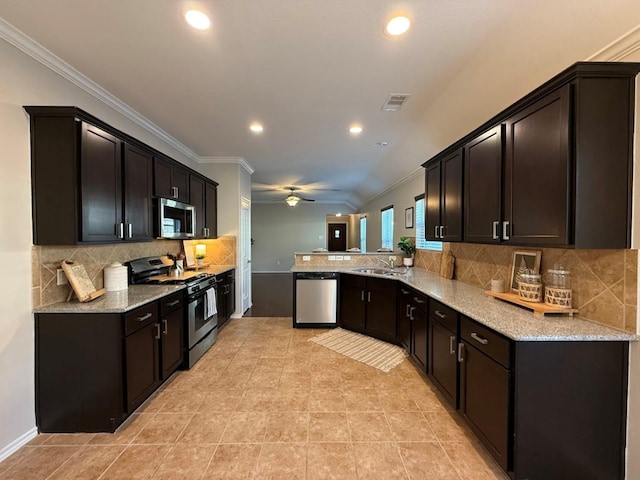 3053 Heather Grove Ln, Dickinson, TX 77539 - photo 9