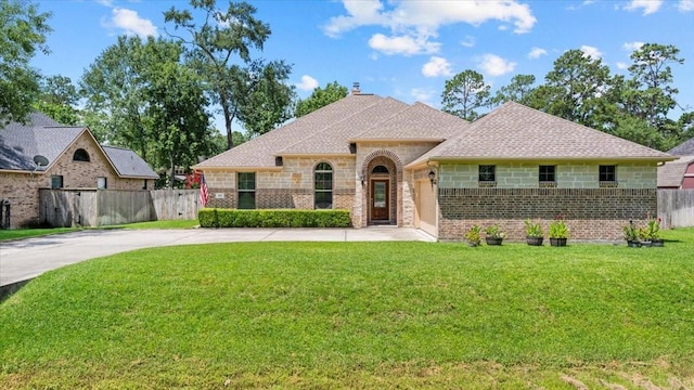 526 Stephen F Austin Dr, Conroe, TX 77302 - photo 1