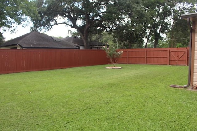 206 N Orange St, Sweeny, TX 77480