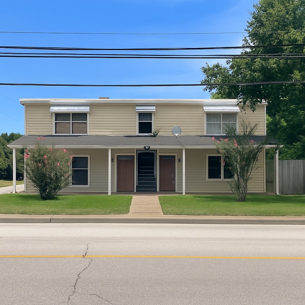 1414 E Ave Unit 4, Katy, TX 77493 - view of front facade