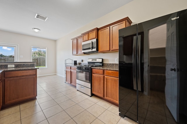 803 Marigold Rd, Baytown, TX 77521 - photo 5