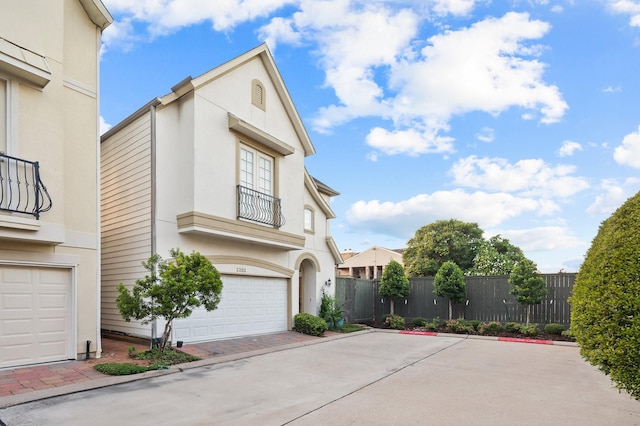 2202 Hilshire Terrace Ct, Houston, TX 77080 - photo 2