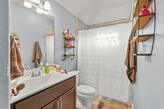 4802 Wagtail Way Ln, League City, TX 77573 - full bathroom featuring vanity, vaulted ceiling, curtained shower, and tile patterned flooring