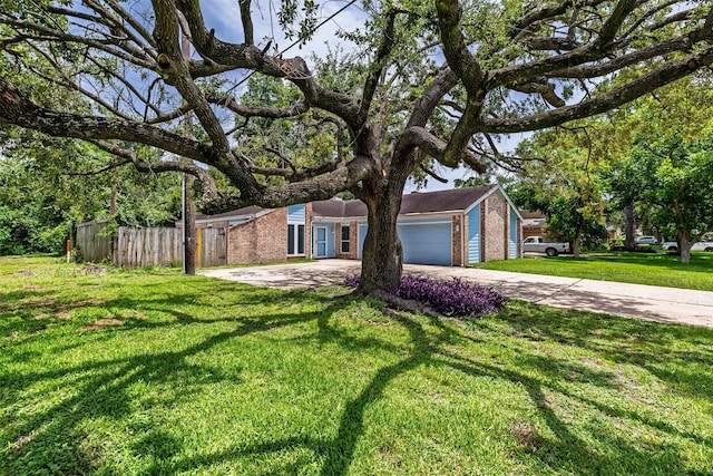 12126 Holly Stone Dr, Houston, TX 77070 - photo 3