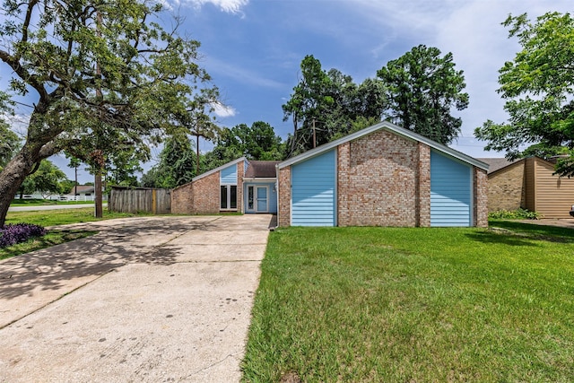 12126 Holly Stone Dr, Houston, TX 77070 - photo 2