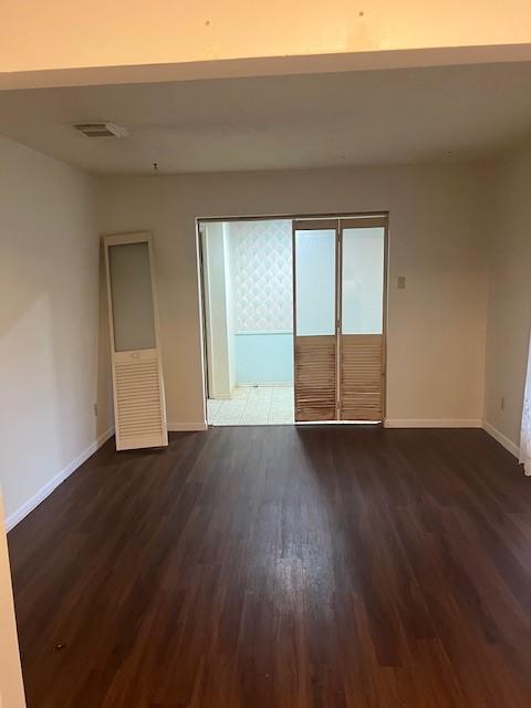 6742 Indian Lake Dr, Houston, TX 77489 - photo 9