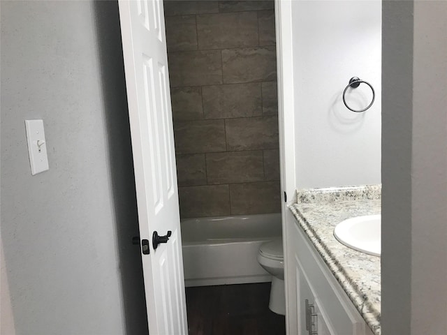 5625 Antoine Dr Unit 903, Houston, TX 77091 - bathroom featuring vanity and bathing tub / shower combination