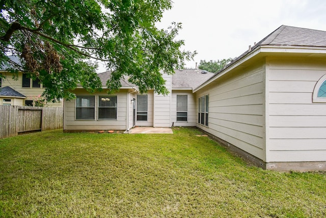 4706 Torrington Ct, Sugar Land, TX 77479 - back of property